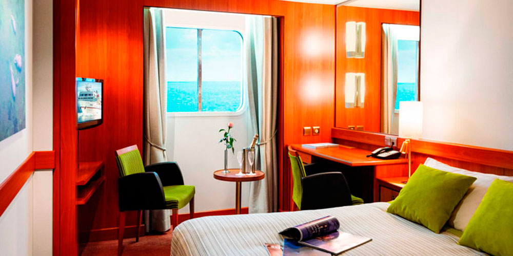 Cabina Window - Deck 4 & 5