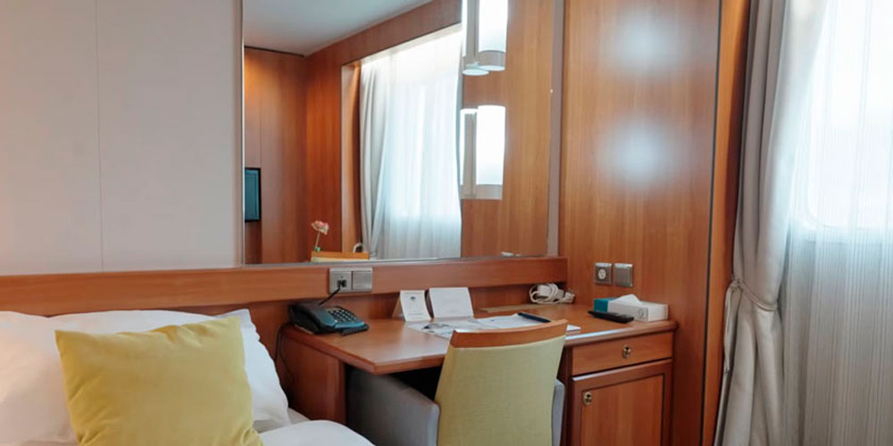 Cabina Window - Deck 4 & 5